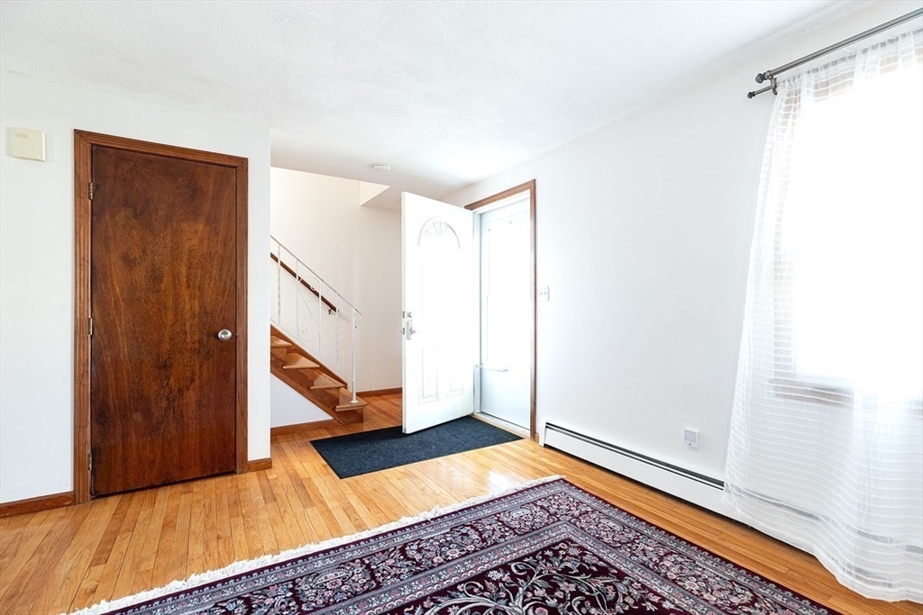2 Marigold Ave