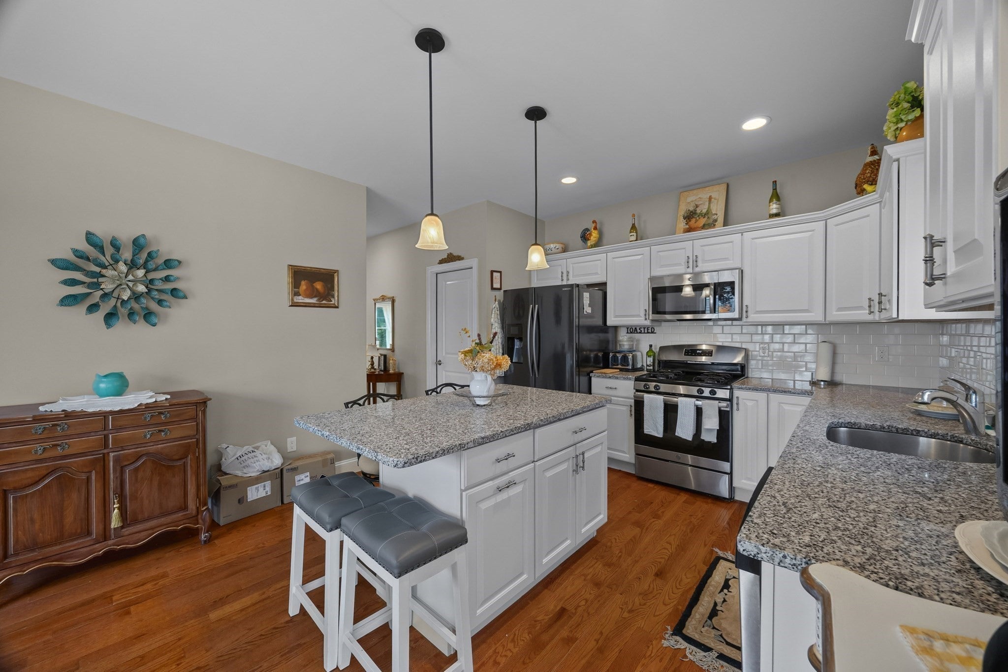 27 Eagle Nest B14-27, Clinton, MA, 27 Eagle Nest B14-27, Clinton, MA Photo #9