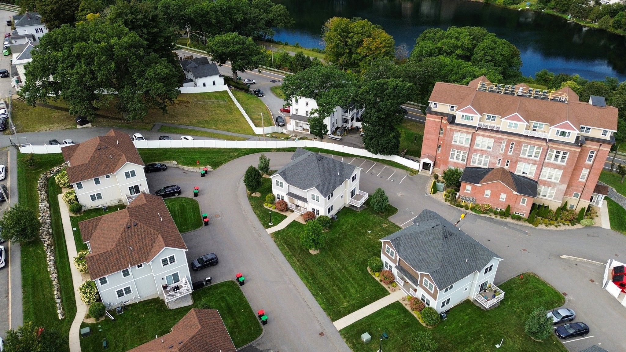 27 Eagle Nest B14-27, Clinton, MA, 27 Eagle Nest B14-27, Clinton, MA Photo #31