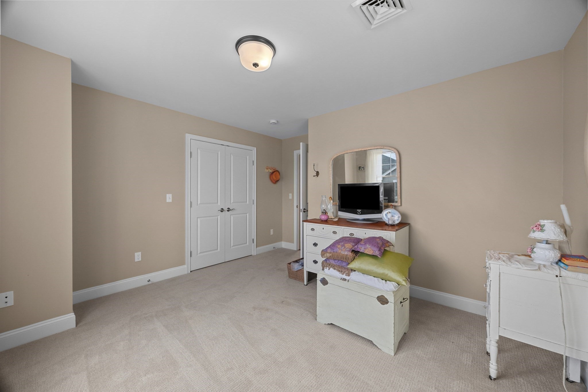 27 Eagle Nest B14-27, Clinton, MA, 27 Eagle Nest B14-27, Clinton, MA Photo #22
