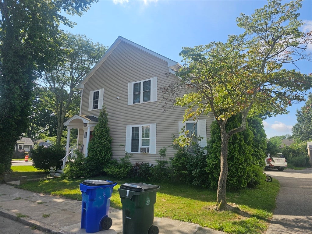 Photo of 39 Bond Street, Fall River, MA