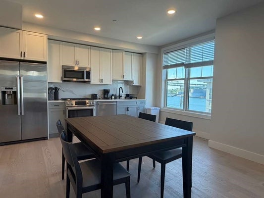 425 BORDER ST APT 405, BOSTON, MA 02128 - Image 1dfd6b771b35bc39be5115f27f3a4a0f/1508659685