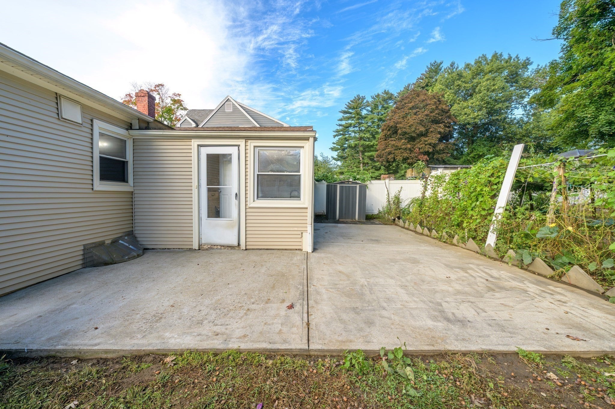 66 Hillside Ave, West Springfield, MA Photo #29