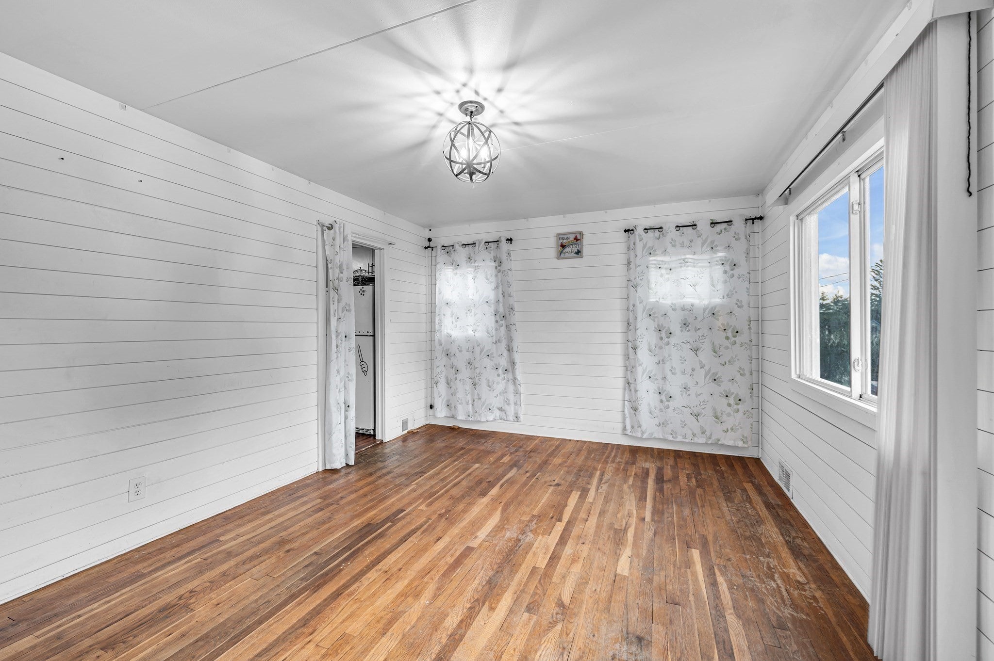 66 Hillside Ave, West Springfield, MA Photo #8