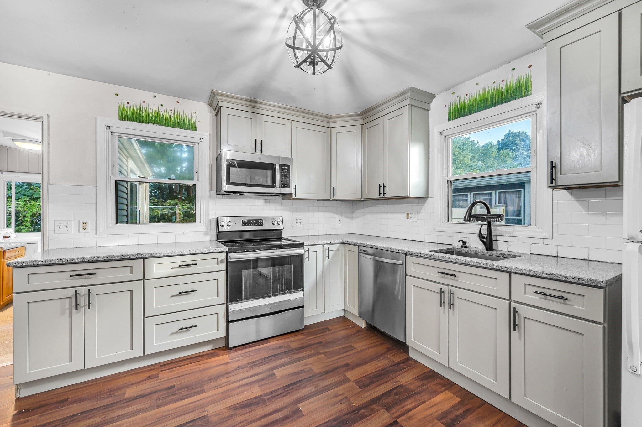 66 Hillside Ave, West Springfield, MA Photo #10