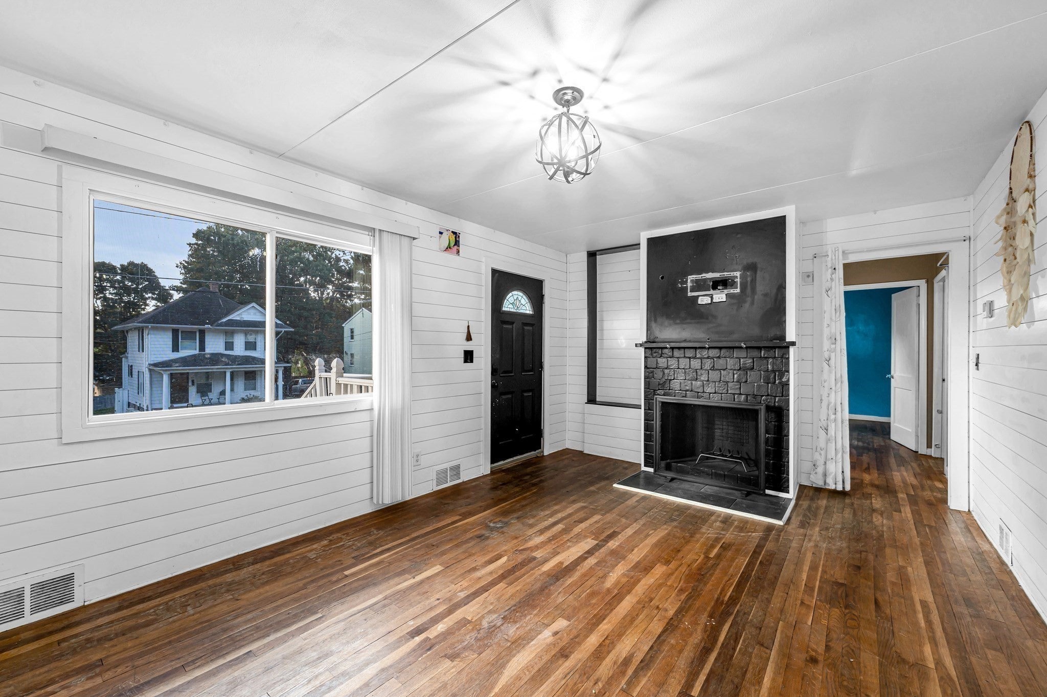66 Hillside Ave, West Springfield, MA Photo #7