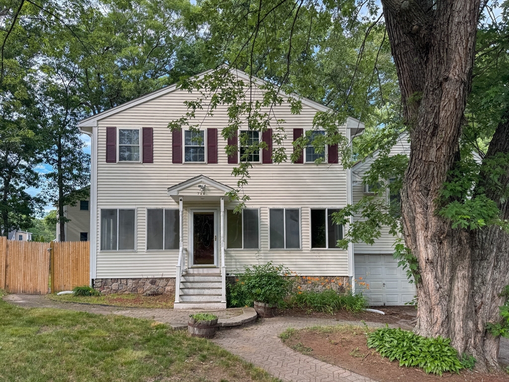 744 Boston Rd