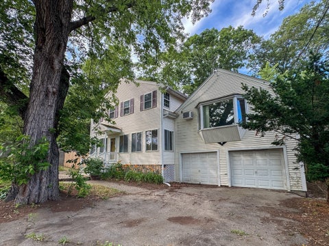 Photo of 744 Boston Rd, Billerica, MA 01821 (MLS # 73542731)