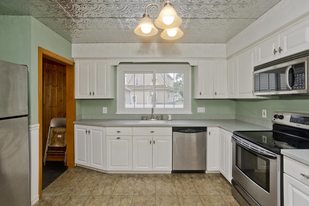 115 Bonneville Ave