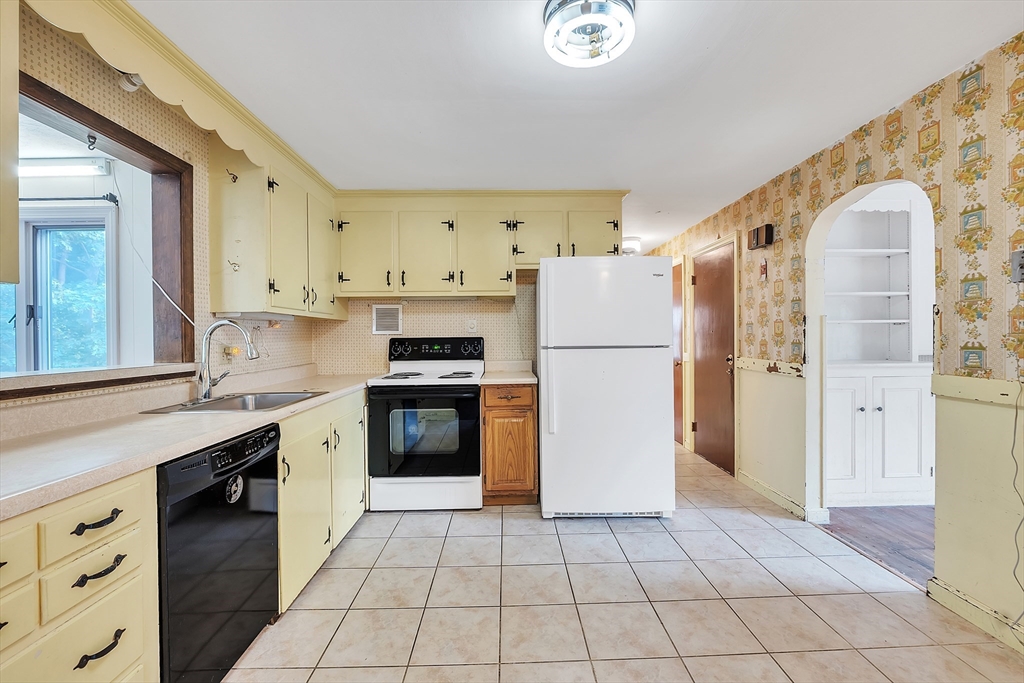 105 Wyoming Dr