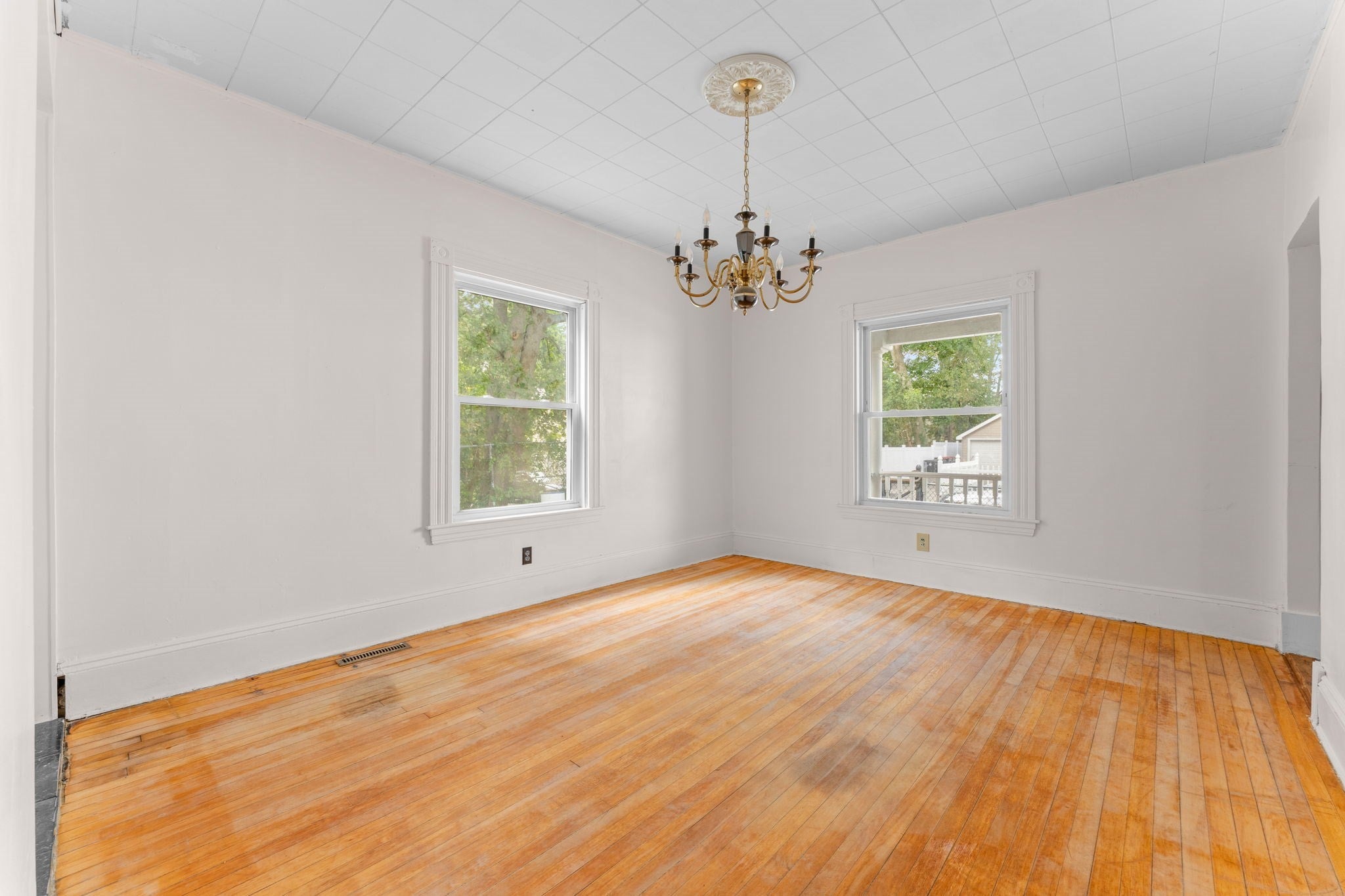 3 Huntington Pl, Brockton, MA, 3 Huntington Pl, Brockton, MA Photo #9
