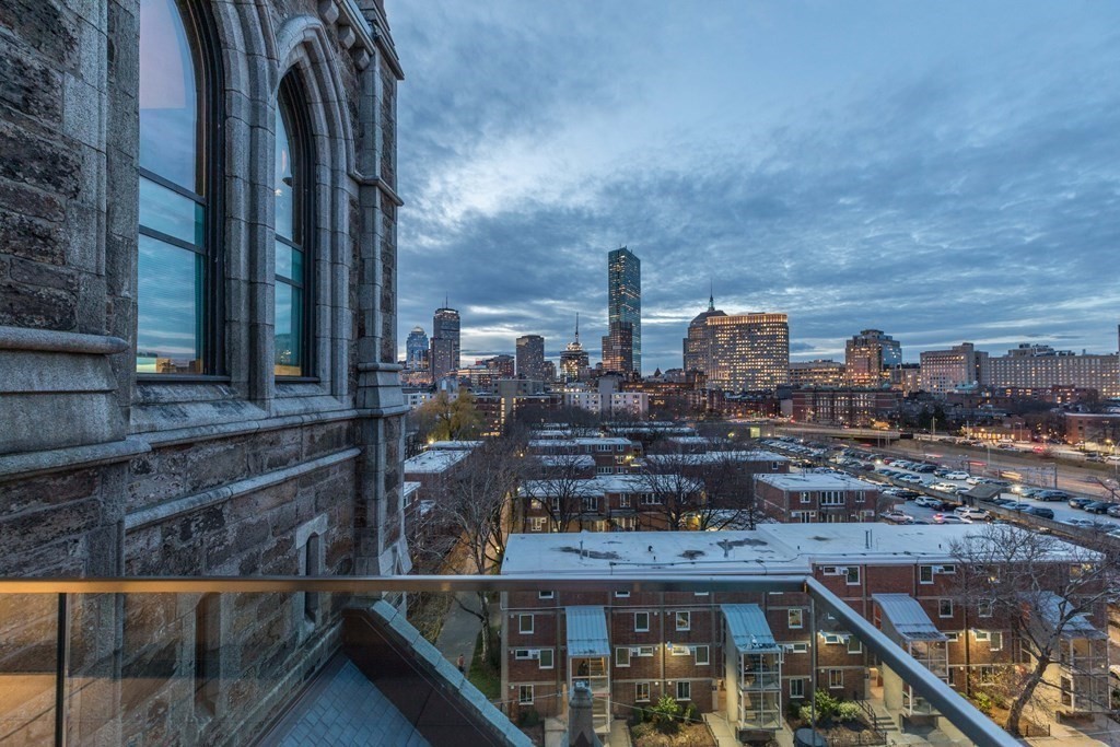 140 Shawmut Avenue 7A
