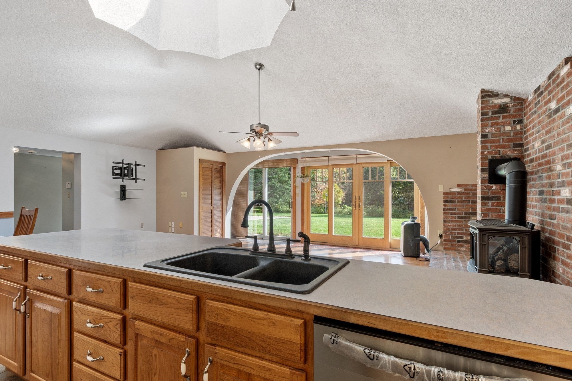 137 Princeton Rd, Sterling, MA, 137 Princeton Rd, Sterling, MA Photo #14