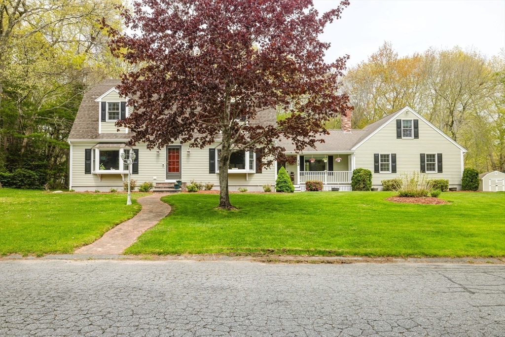 13 Bow Dr, Acushnet, MA, 13 Bow Dr, Acushnet, MA Photo #2