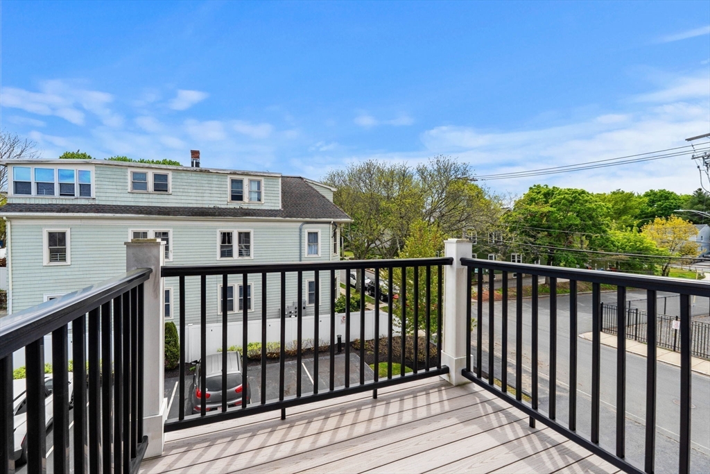 4 Wakefield Ave #4, Wakefield, MA Photo #18