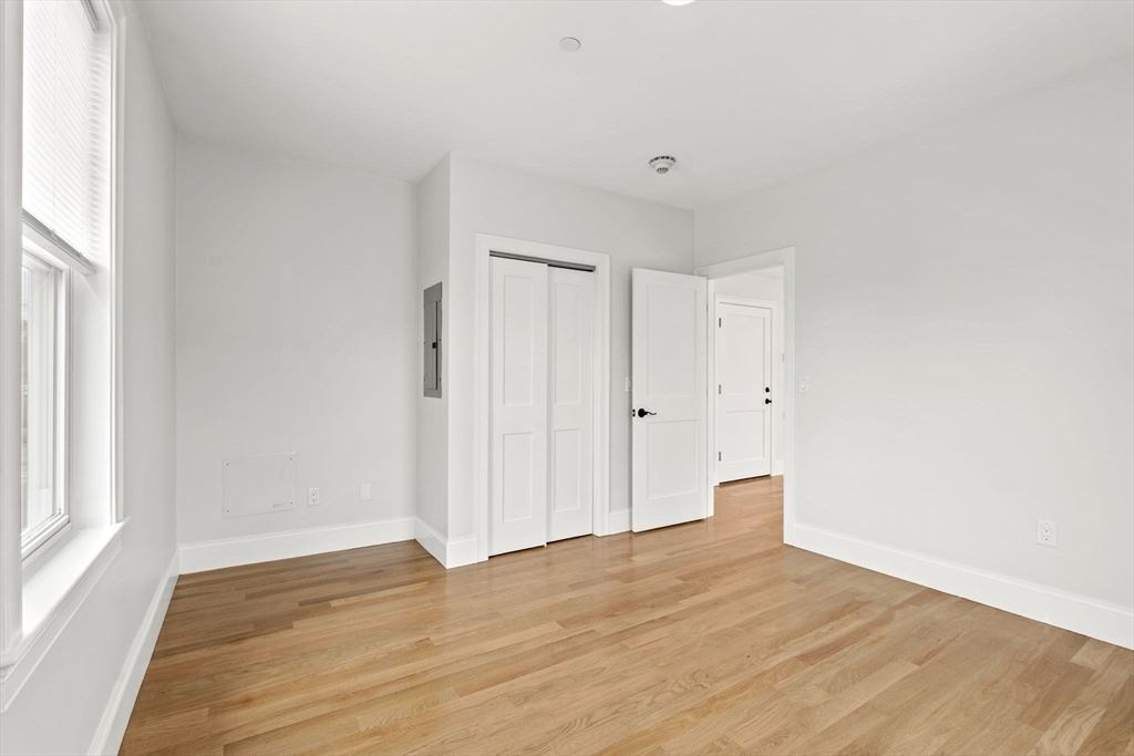 4 Wakefield Ave #4, Wakefield, MA Photo #21