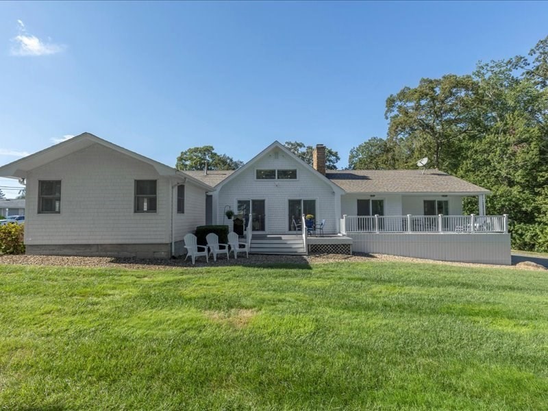 6 Strathmore Rd