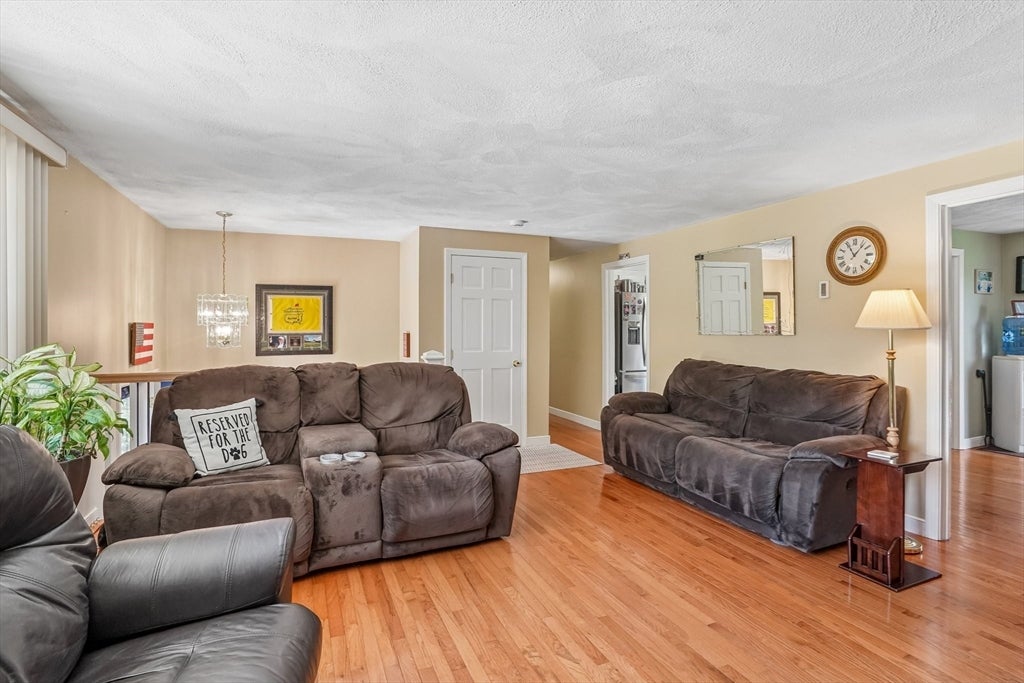 82 Concetta Dr