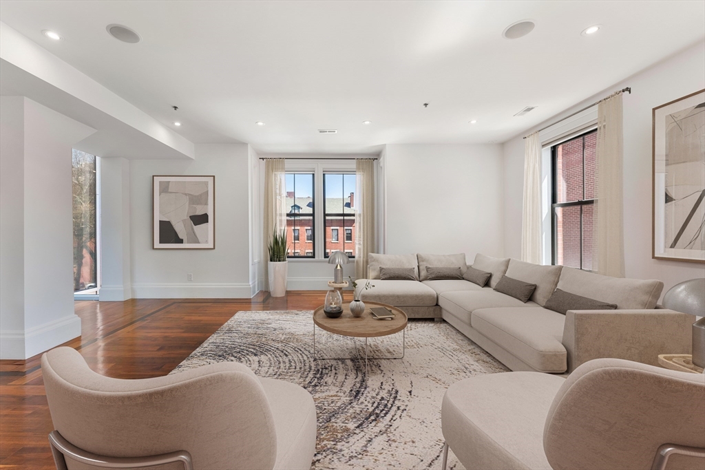 32 Rutland St 2L