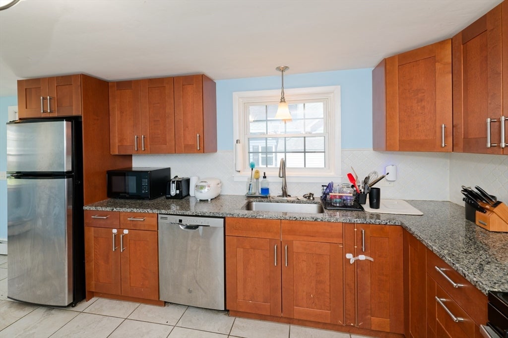 799 Franklin St, Worcester, MA Photo #8
