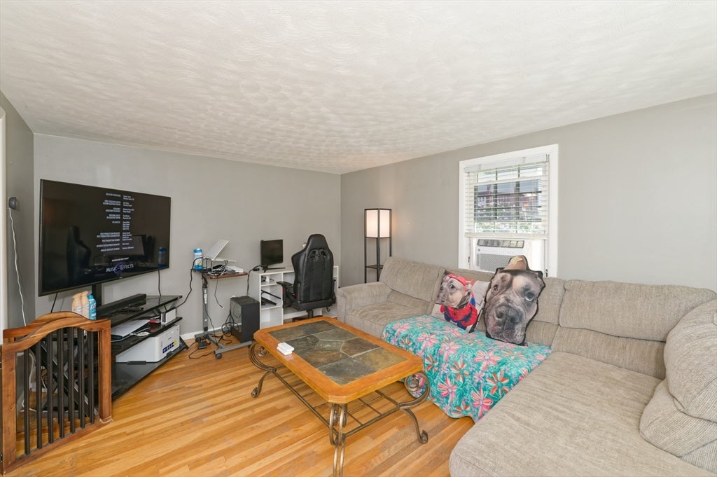 799 Franklin St, Worcester, MA Photo #3