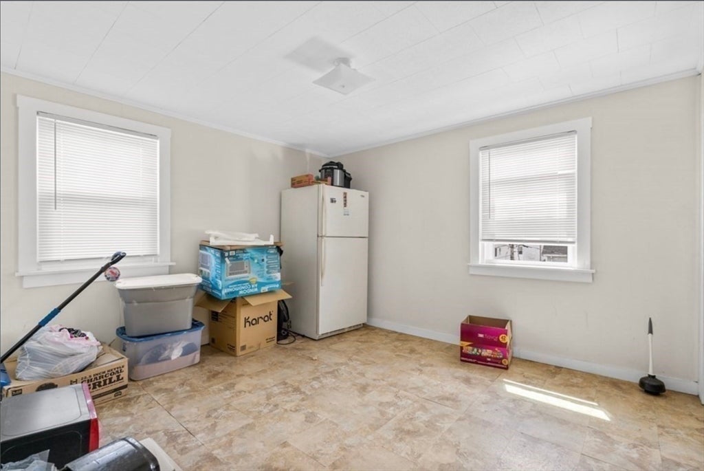 231 County St, Fall River, MA, 231 County St, Fall River, MA Photo #29