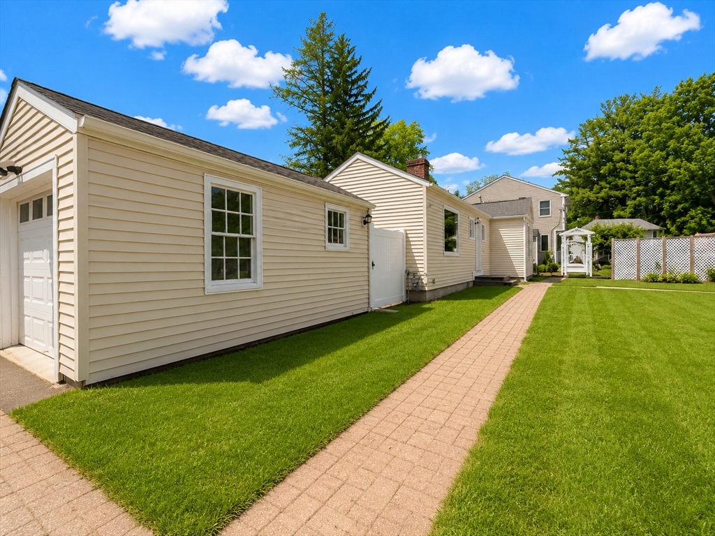 2 Millwood Cir