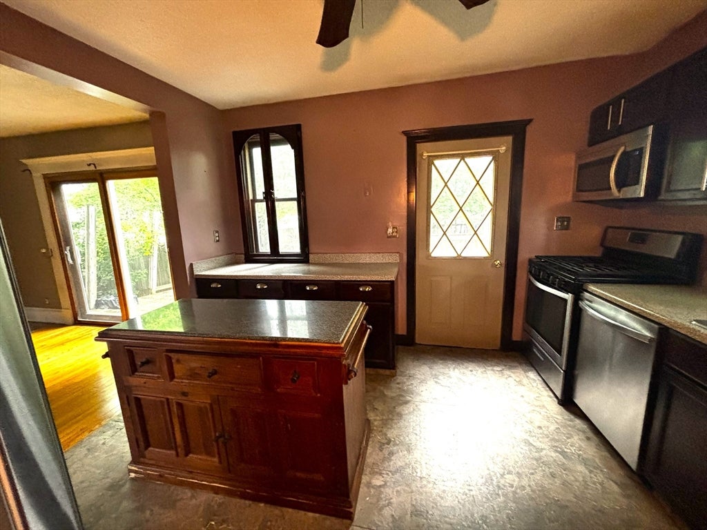 109 Kingsley St, Springfield, MA, 109 Kingsley St, Springfield, MA Photo #11