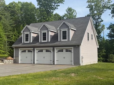 Photo of 7 Dean Farm Rd #2, Sutton, MA 01590 (MLS # 73522855)