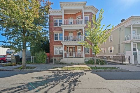 25 Perkins St Salem MA 01970