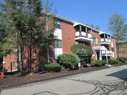 40 Colonial Dr. 8