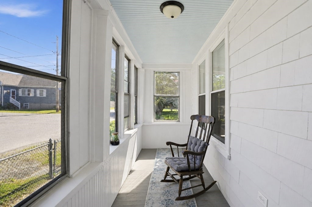 72 Pembroke Ave