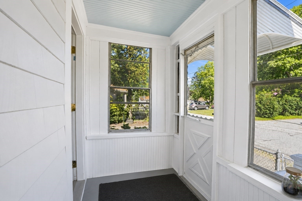 72 Pembroke Ave