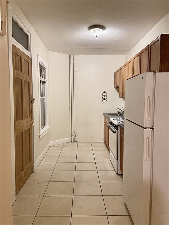 132 Oxford St #1A, Cambridge, MA Photo #11