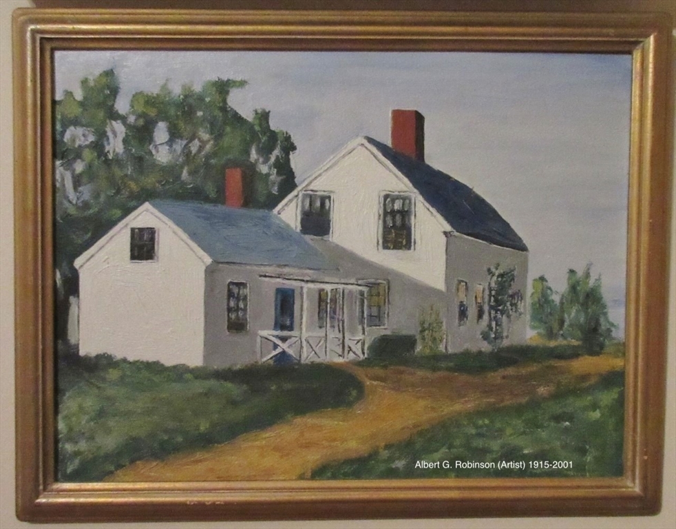 24 School St