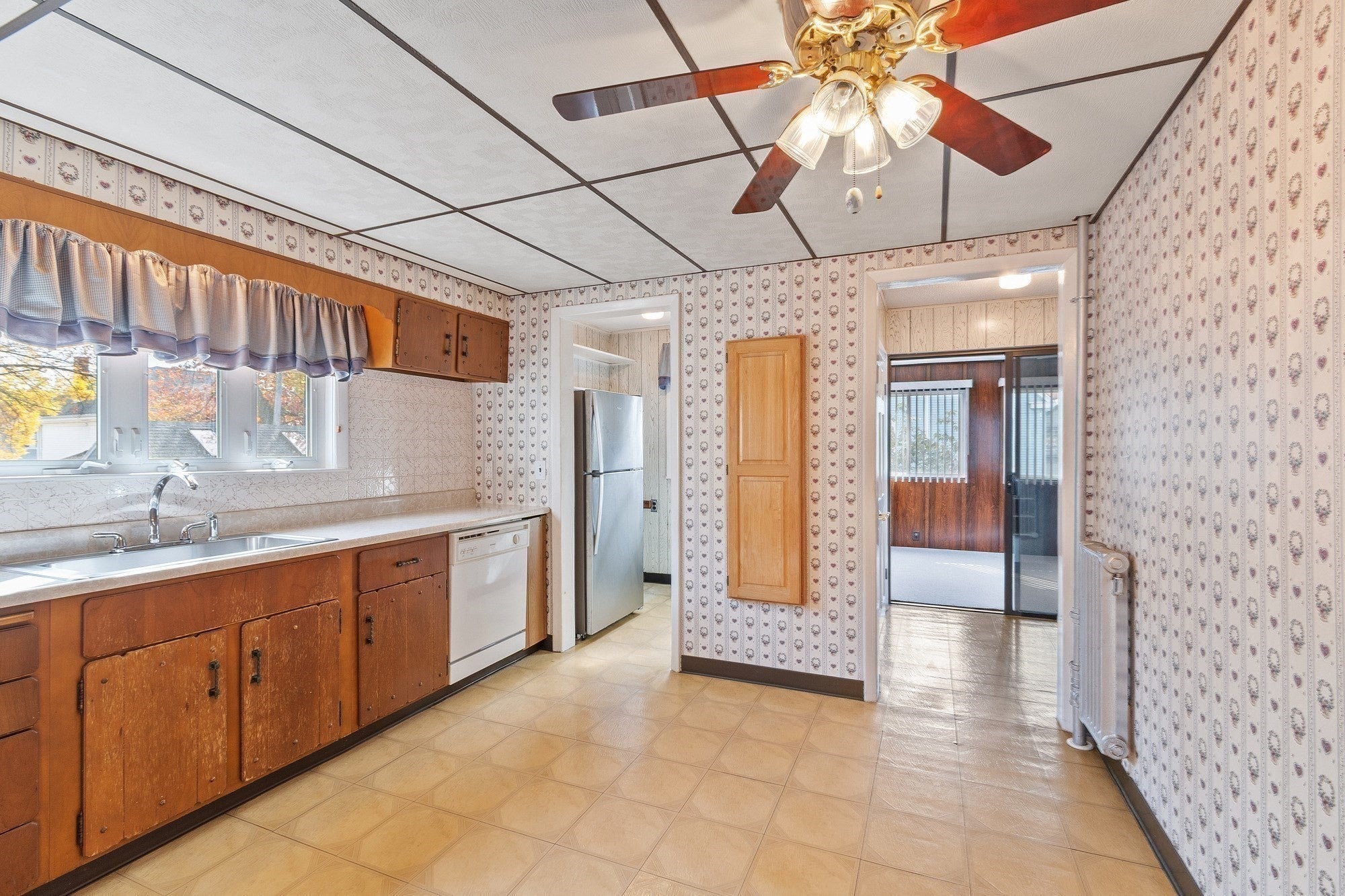 12-14 Marshall Street, Medford, MA Photo #11