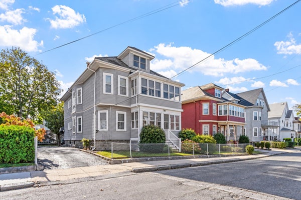 12 MARSHALL ST # 14, MEDFORD, MA 02155 - Image 1e3c618eaceb8941d09c8fca092277f3/96872294