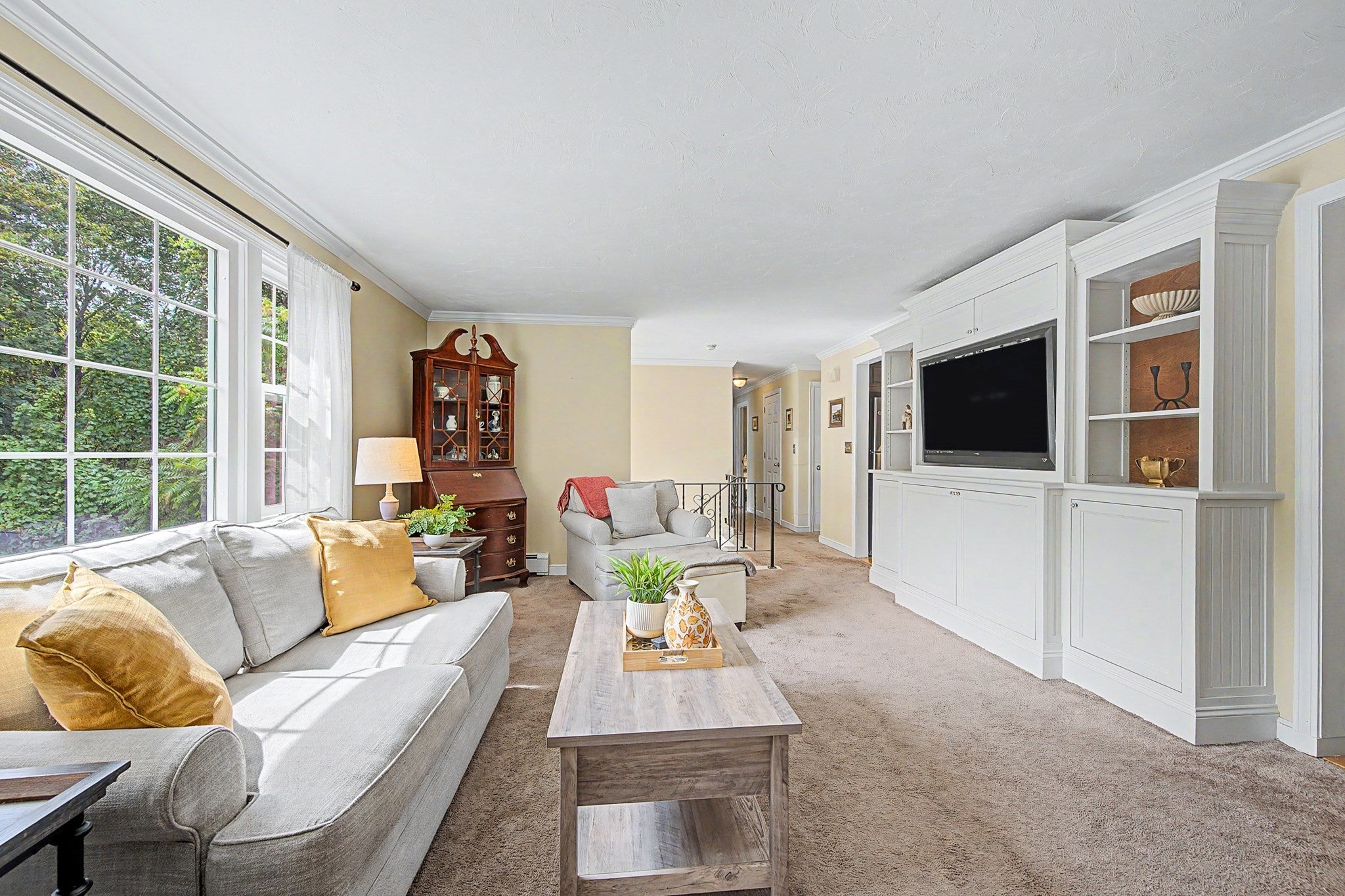 23 Evergreen Way, Dedham, MA Photo #8