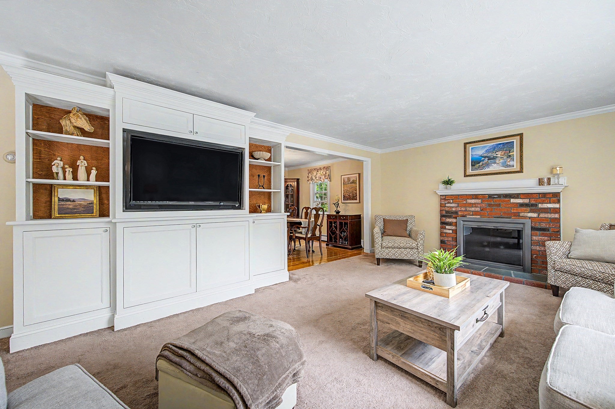23 Evergreen Way, Dedham, MA Photo #6