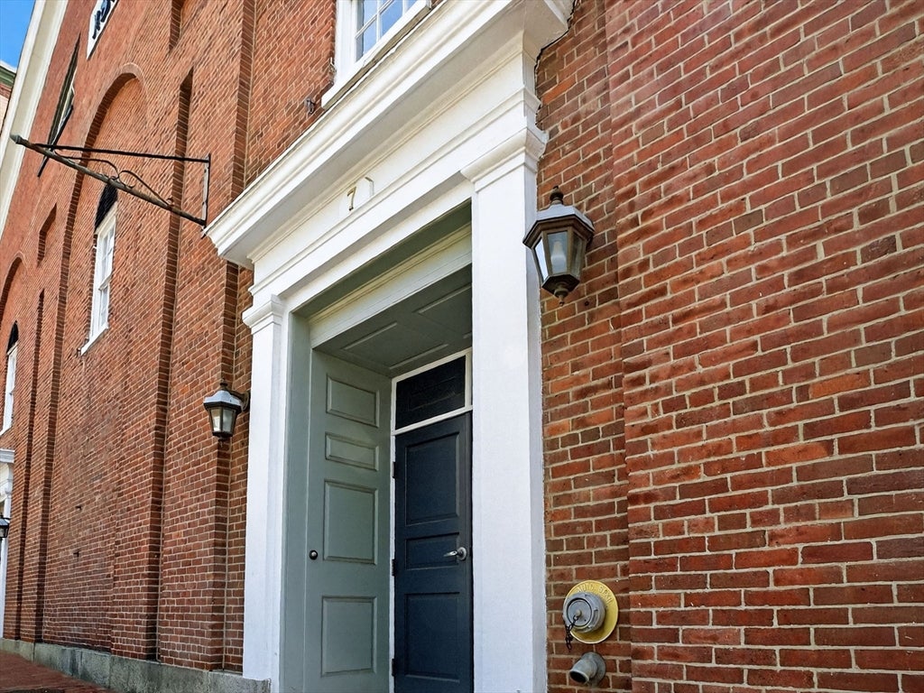 7 Crombie St #4, Salem, MA, 7 Crombie St #4, Salem, MA Photo #13