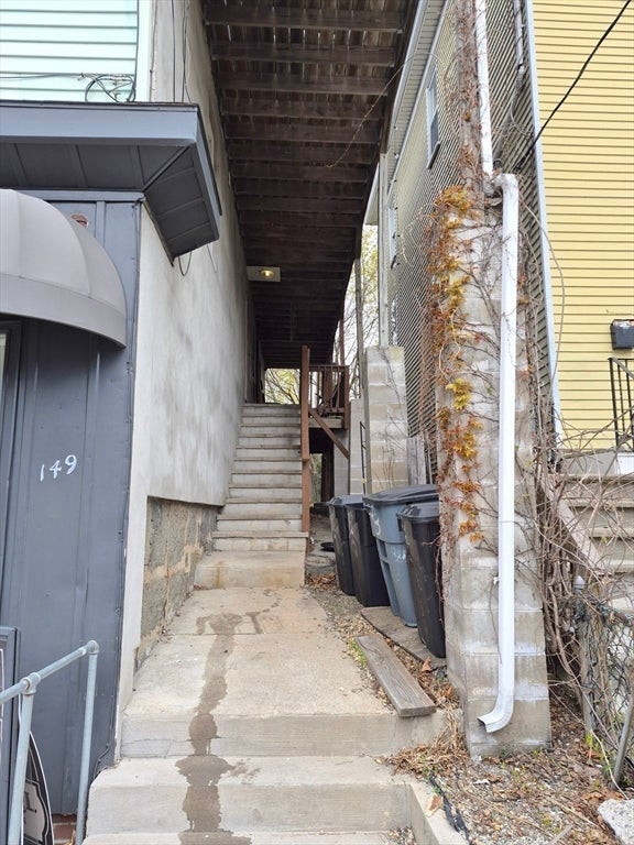 149 Washington St
