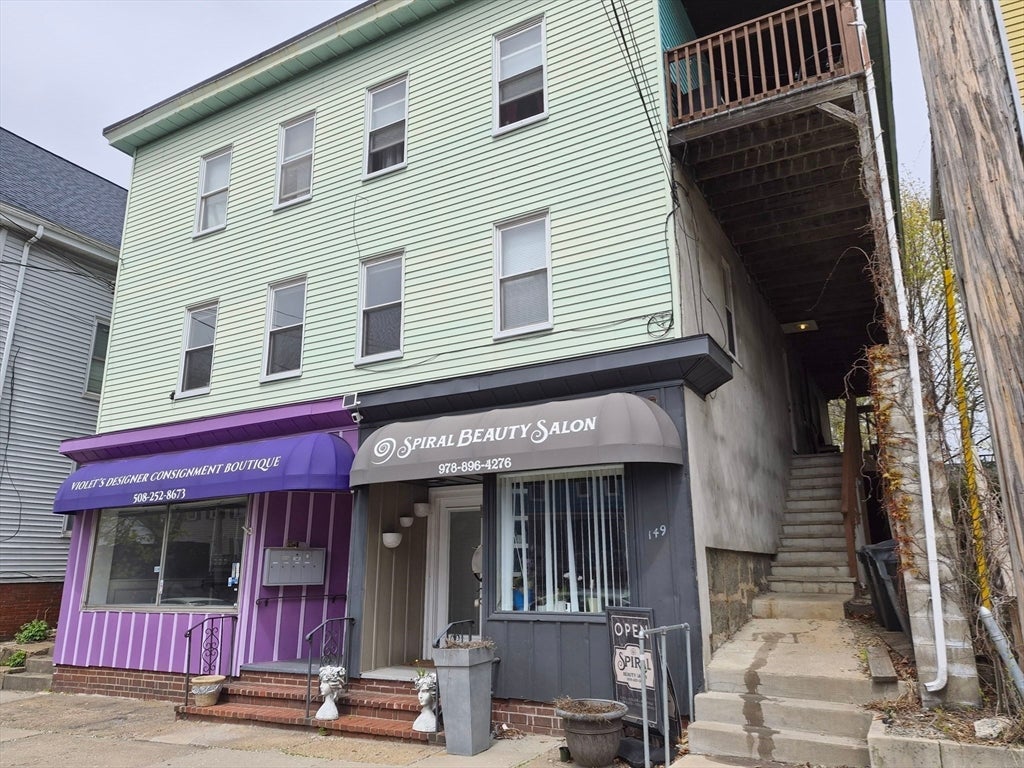 149 Washington St