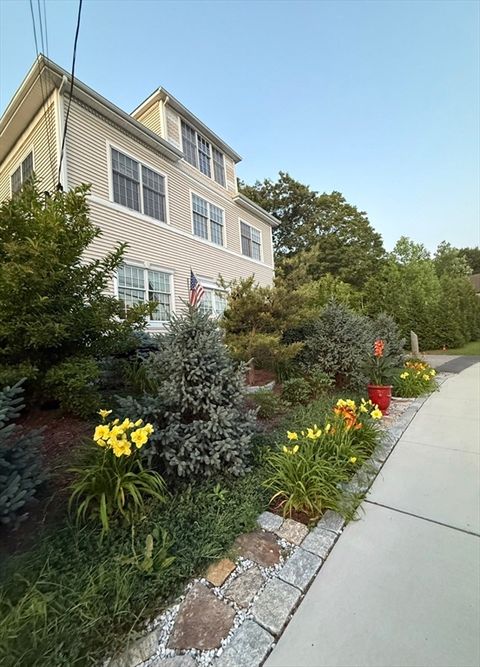 Photo of 297 Providence Rd, Grafton, MA 01560 (MLS # 73500206)