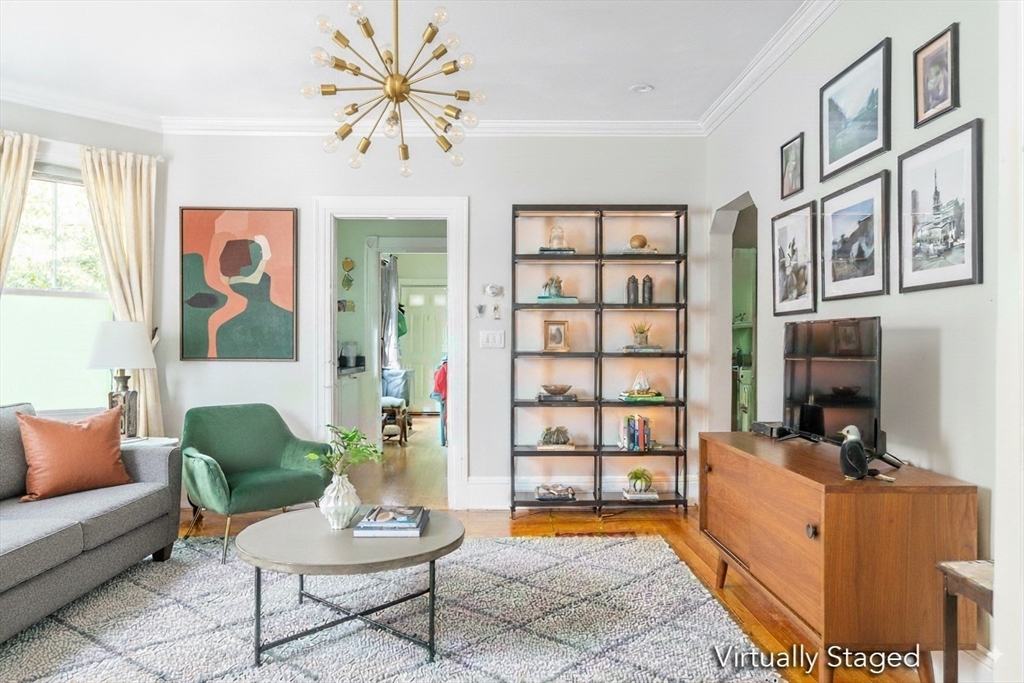31 Cushing Ave 1