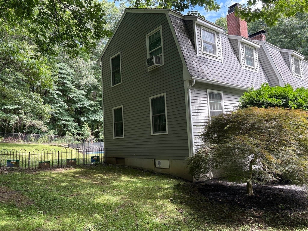 19 E Applewood DR, Charlton, MA, 19 E Applewood DR, Charlton, MA Photo #4