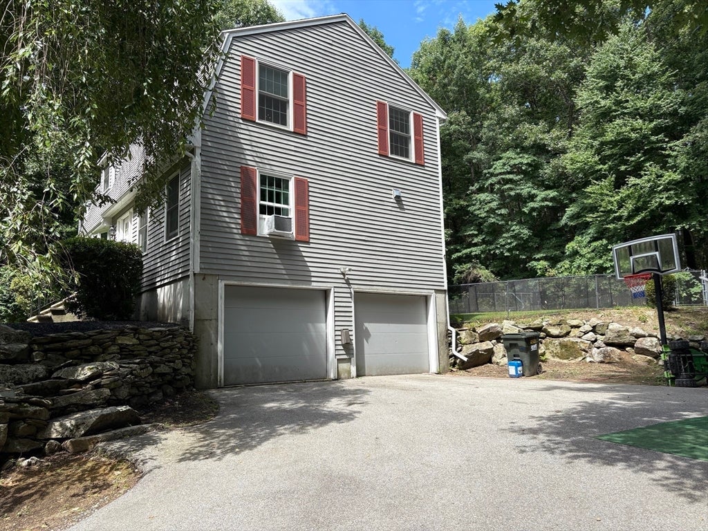 19 E Applewood DR, Charlton, MA, 19 E Applewood DR, Charlton, MA Photo #5