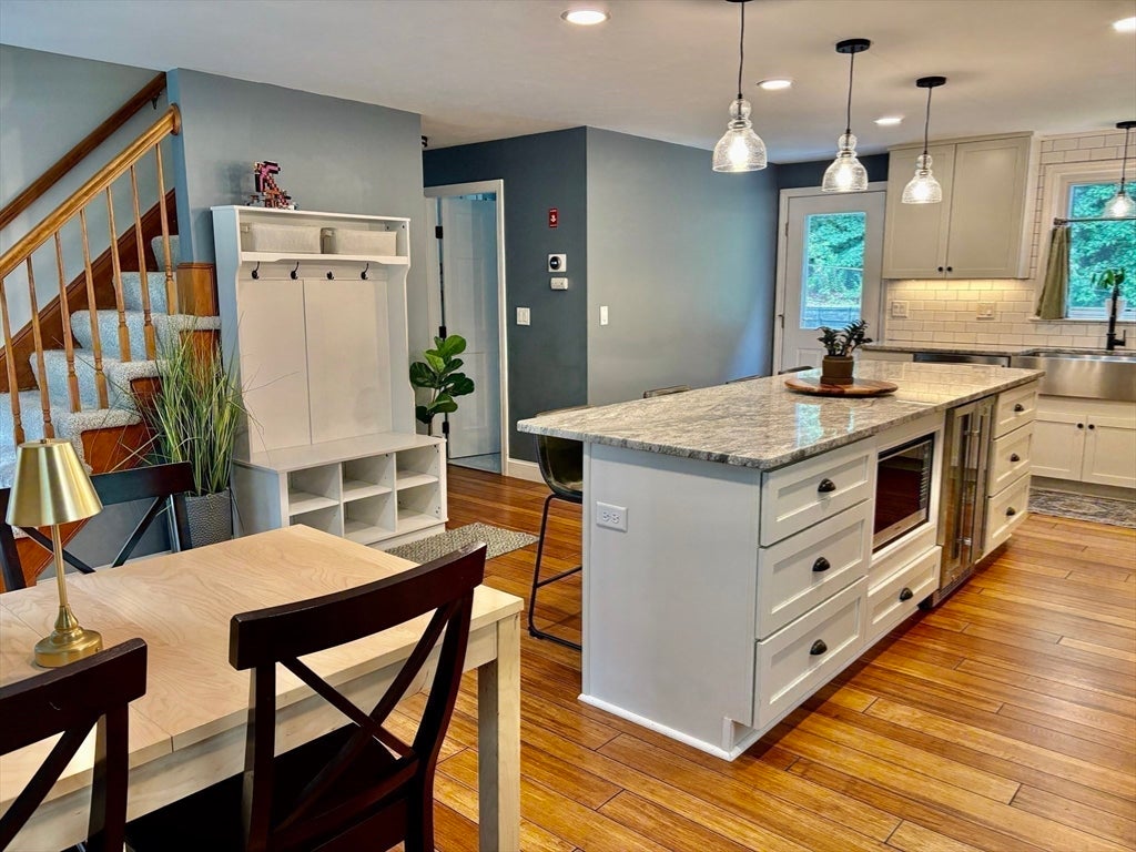 19 E Applewood DR, Charlton, MA, 19 E Applewood DR, Charlton, MA Photo #15