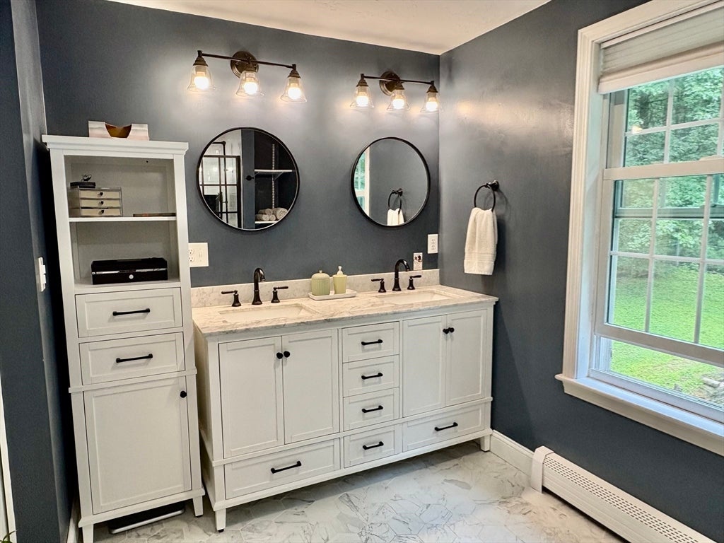 19 E Applewood DR, Charlton, MA, 19 E Applewood DR, Charlton, MA Photo #31