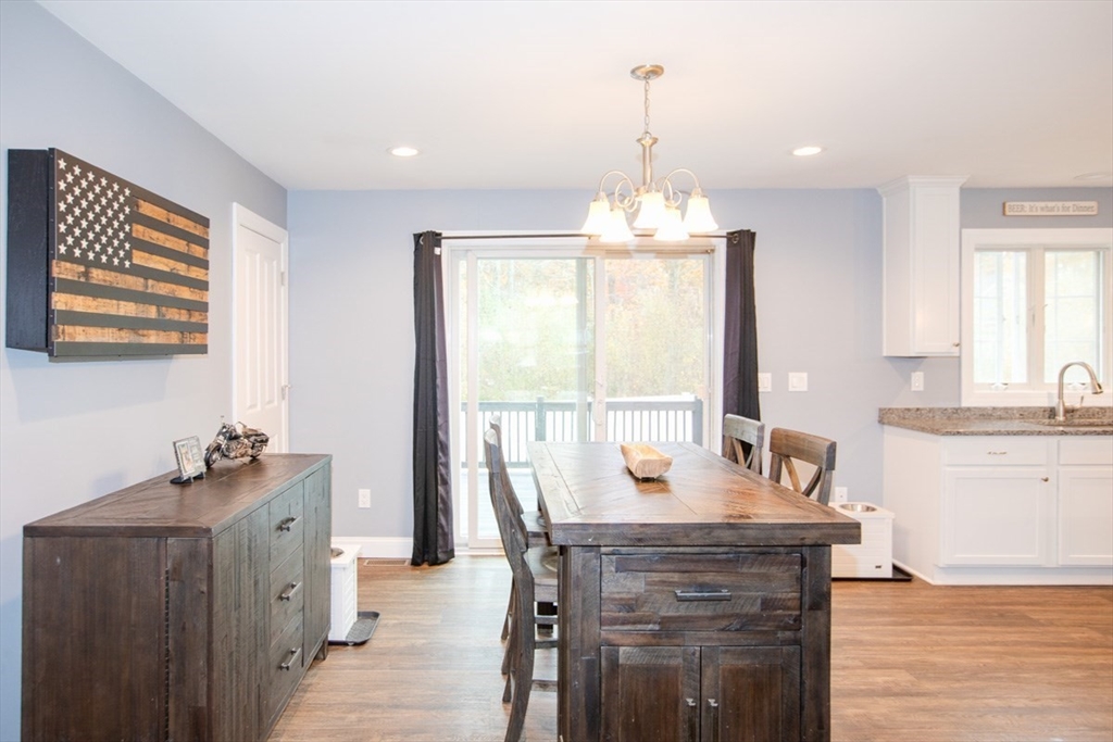 33 Rhinecliffe Road, Swansea, MA Photo #7