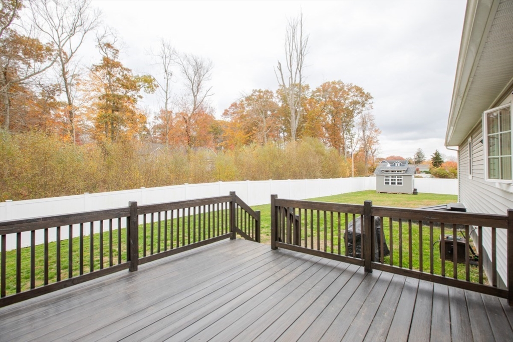 33 Rhinecliffe Road, Swansea, MA Photo #31